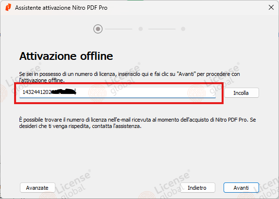 Schermata Attivazione offline di Nitro PDF Pro con il campo del numero di licenza evidenziato